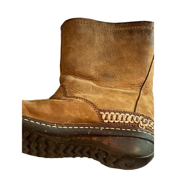 Ugg Sherpa Lined Leather and Sheepskin Booties‎ size 6 - Picture 12 of 14